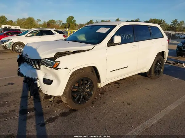 1C4RJFAG9MC830127 2021 JEEP GRAND CHEROKEE - Image 2