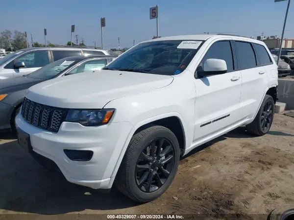 1C4RJFAG9NC118685 2022 JEEP GRAND CHEROKEE - Image 2