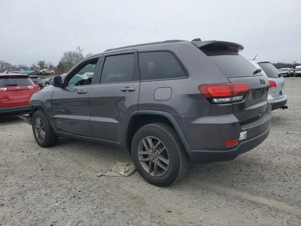 1C4RJFAGXGC425768 2016 JEEP GRAND CHEROKEE - Image 2