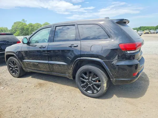 1C4RJFAGXHC714554 2017 JEEP GRAND CHEROKEE - Image 2