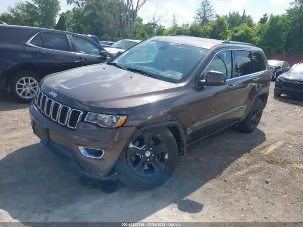 1C4RJFAGXHC764211 2017 JEEP GRAND CHEROKEE - Image 2