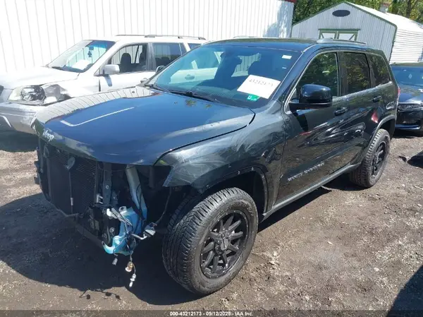1C4RJFAGXHC803802 2017 JEEP GRAND CHEROKEE - Image 2