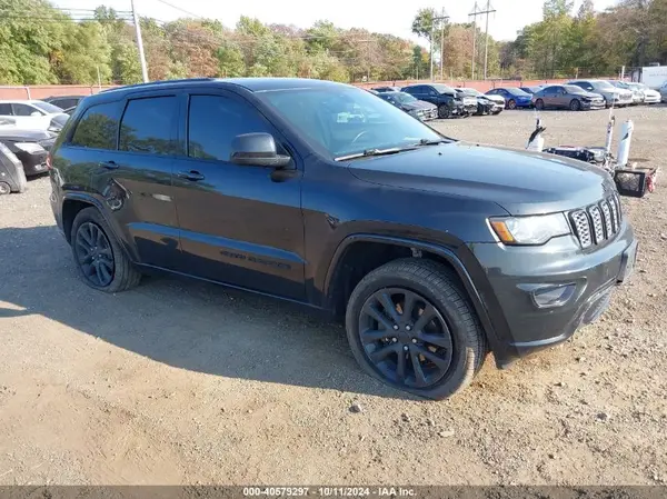 1C4RJFAGXHC828747 2017 JEEP GRAND CHEROKEE - Image 1