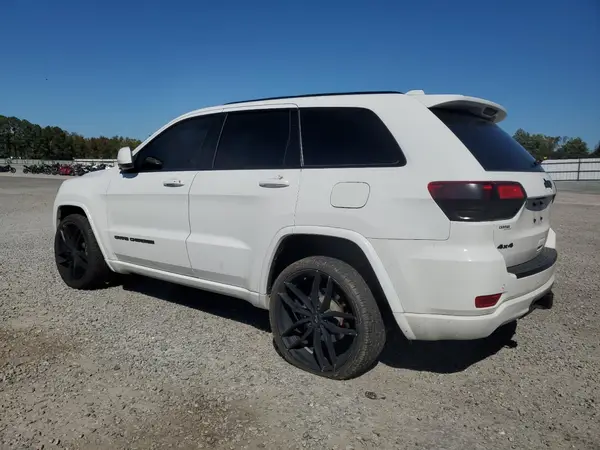 1C4RJFAGXHC866138 2017 JEEP GRAND CHEROKEE - Image 2
