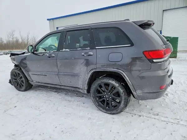 1C4RJFAGXHC866513 2017 JEEP GRAND CHEROKEE - Image 2