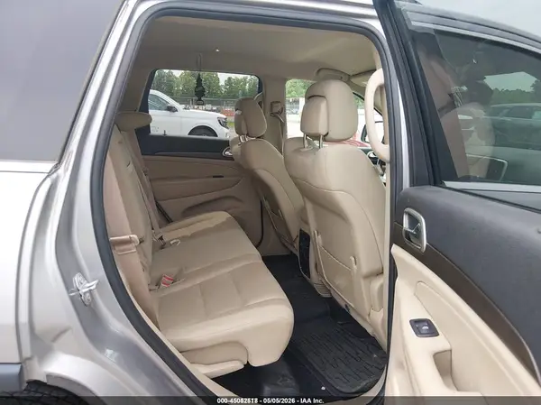 1C4RJFAGXHC884557 2017 JEEP GRAND CHEROKEE - Image 8