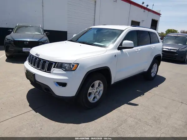1C4RJFAGXHC891444 2017 JEEP GRAND CHEROKEE - Image 2