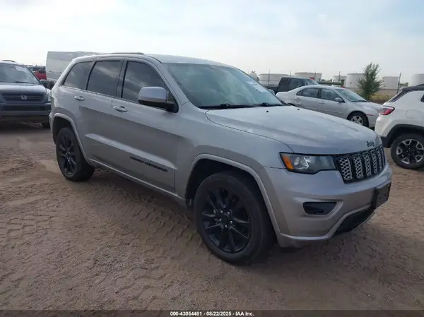 1C4RJFAGXHC892576 2017 JEEP GRAND CHEROKEE - Image 1