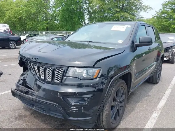 1C4RJFAGXHC905925 2017 JEEP GRAND CHEROKEE - Image 2