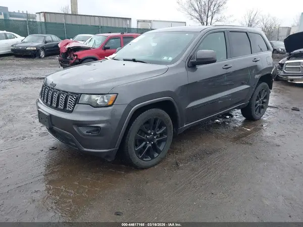 1C4RJFAGXHC951948 2017 JEEP GRAND CHEROKEE - Image 2
