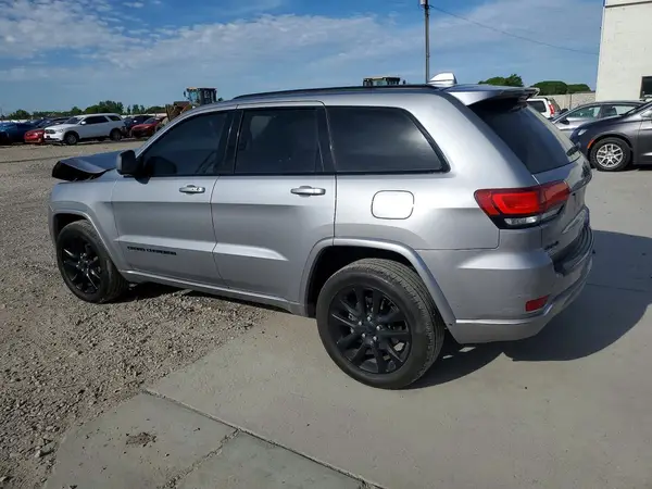 1C4RJFAGXJC170935 2018 JEEP GRAND CHEROKEE - Image 2