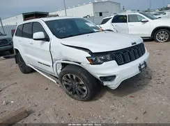 1C4RJFAGXJC217574 2018 JEEP GRAND CHEROKEE