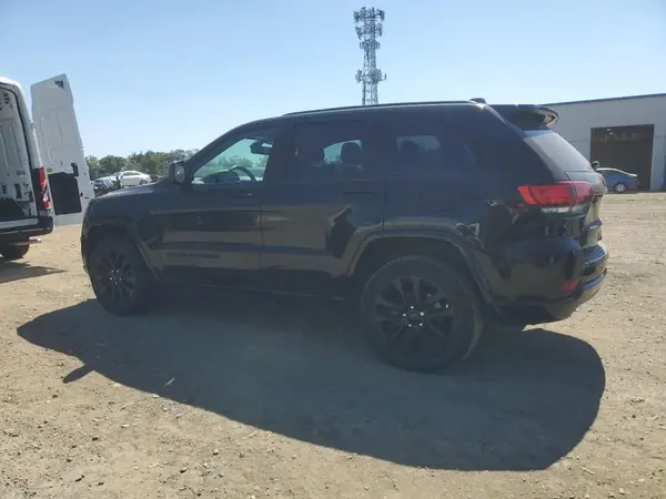 1C4RJFAGXJC285227 2018 JEEP GRAND CHEROKEE - Image 2