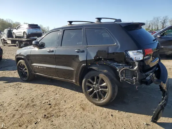 1C4RJFAGXJC296051 2018 JEEP GRAND CHEROKEE - Image 2