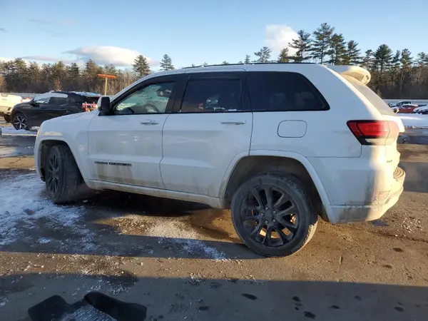 1C4RJFAGXJC376384 2018 JEEP GRAND CHEROKEE - Image 2