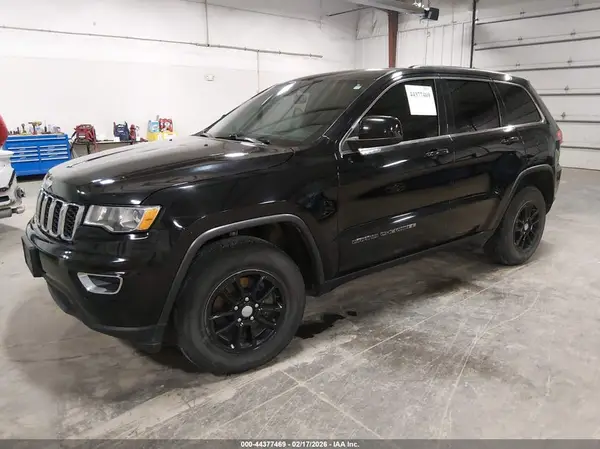 1C4RJFAGXJC452573 2018 JEEP GRAND CHEROKEE - Image 2