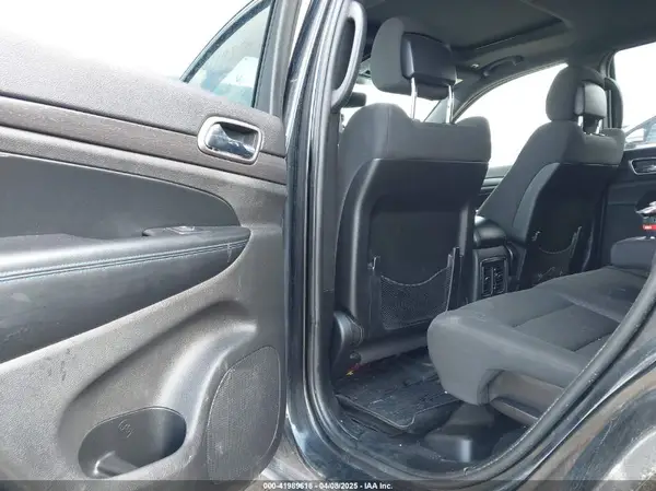 1C4RJFAGXJC482401 2018 JEEP GRAND CHEROKEE - Image 8
