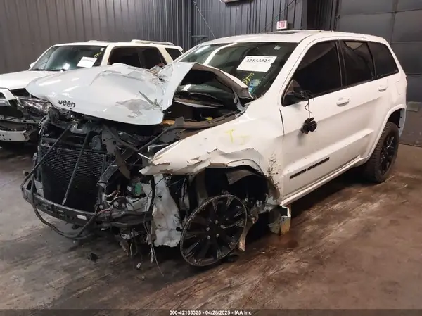 1C4RJFAGXLC111399 2020 JEEP GRAND CHEROKEE - Image 2