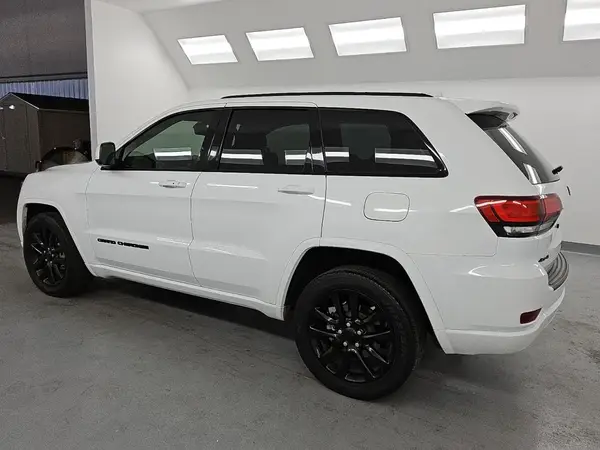 1C4RJFAGXLC274344 2020 JEEP GRAND CHEROKEE - Image 2