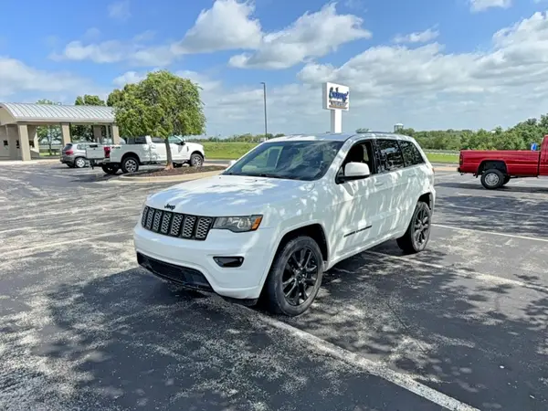 1C4RJFAGXLC396671 2020 JEEP GRAND CHEROKEE - Image 2