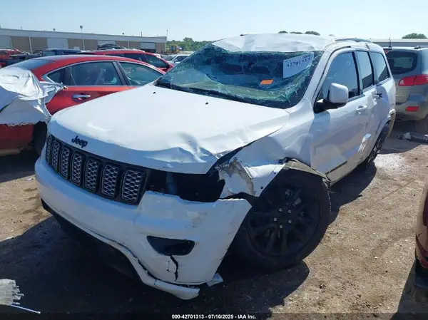 1C4RJFAGXMC701636 2021 JEEP GRAND CHEROKEE - Image 2