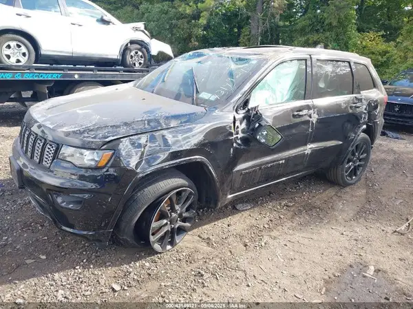 1C4RJFAGXMC772268 2021 JEEP GRAND CHEROKEE - Image 2