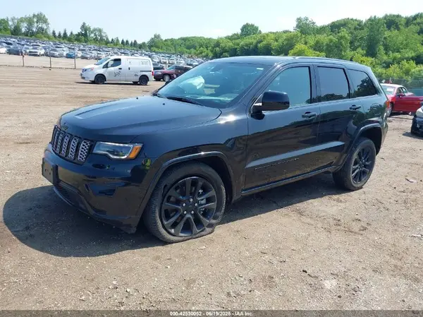 1C4RJFAGXNC146821 2022 JEEP GRAND CHEROKEE - Image 2