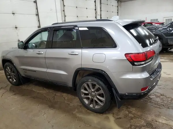 1C4RJFBG0GC389068 2016 JEEP GRAND CHEROKEE - Image 2