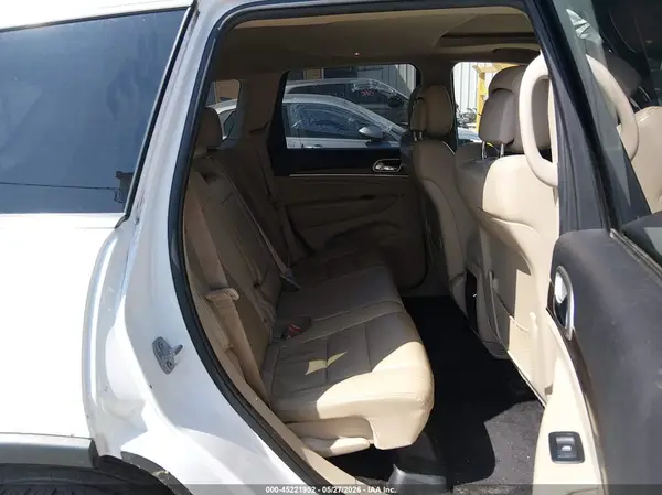 1C4RJFBG0HC607494 2017 JEEP GRAND CHEROKEE - Image 8