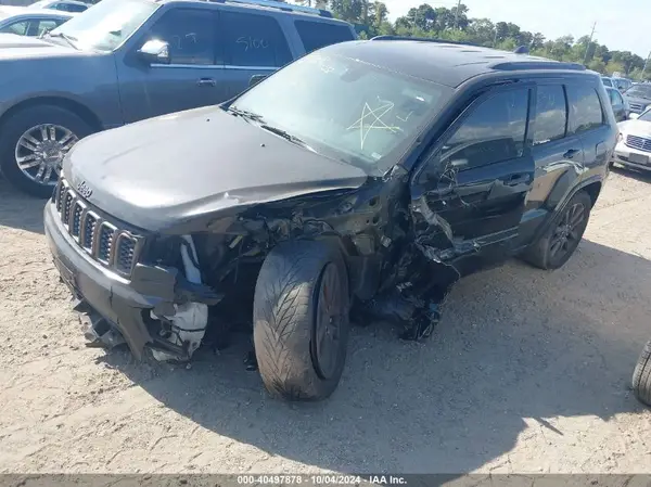 1C4RJFBG0HC641452 2017 JEEP GRAND CHEROKEE - Image 2