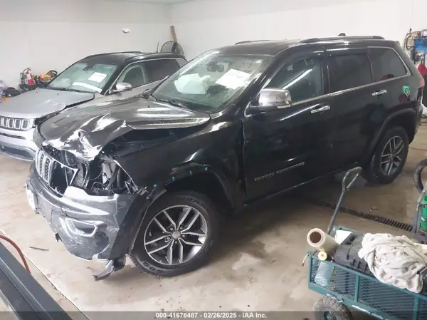1C4RJFBG0HC739400 2017 JEEP GRAND CHEROKEE - Image 2