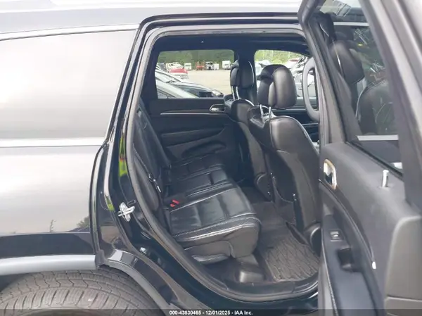 1C4RJFBG0HC785812 2017 JEEP GRAND CHEROKEE - Image 8