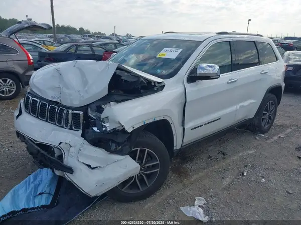 1C4RJFBG0HC803063 2017 JEEP GRAND CHEROKEE - Image 2