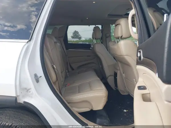 1C4RJFBG0HC803063 2017 JEEP GRAND CHEROKEE - Image 8
