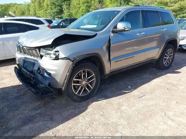 1C4RJFBG0HC806979 2017 JEEP GRAND CHEROKEE - Image 2
