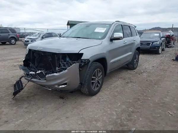 1C4RJFBG0HC808263 2017 JEEP GRAND CHEROKEE - Image 2