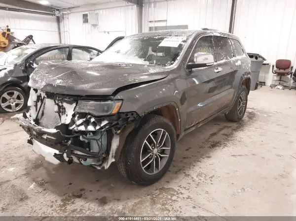 1C4RJFBG0HC810952 2017 JEEP GRAND CHEROKEE - Image 2