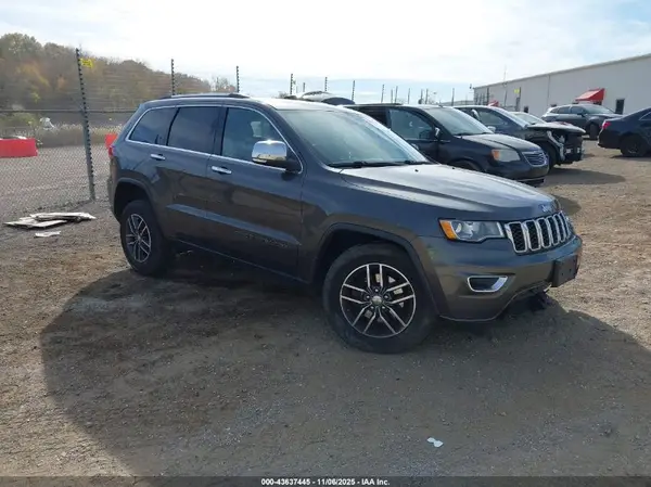 1C4RJFBG0HC840985 2017 JEEP GRAND CHEROKEE - Image 1