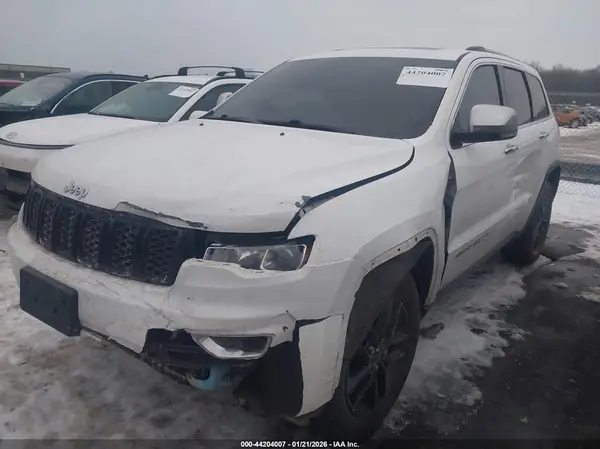 1C4RJFBG0HC841036 2017 JEEP GRAND CHEROKEE - Image 2