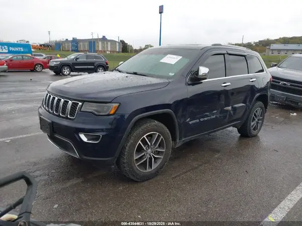 1C4RJFBG0HC885487 2017 JEEP GRAND CHEROKEE - Image 2