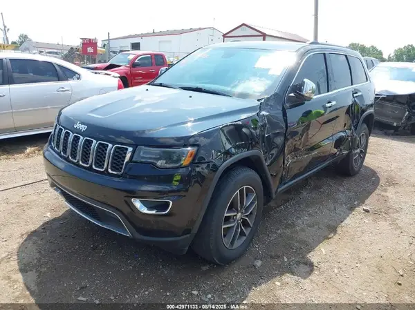 1C4RJFBG0HC908699 2017 JEEP GRAND CHEROKEE - Image 2
