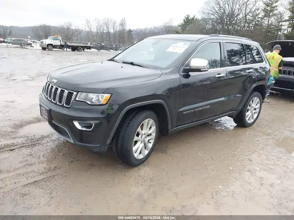 1C4RJFBG0HC914048 2017 JEEP GRAND CHEROKEE - Image 2