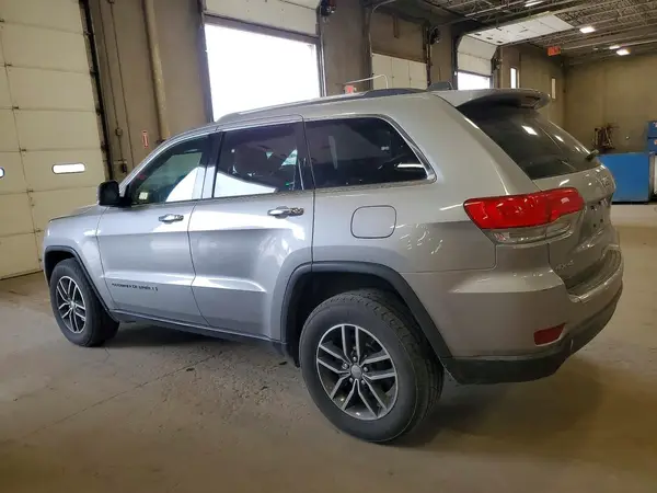 1C4RJFBG0HC946370 2017 JEEP GRAND CHEROKEE - Image 2