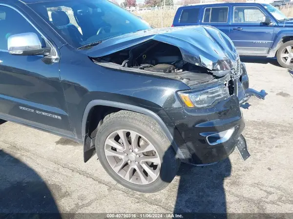 1C4RJFBG0JC261355 2018 JEEP GRAND CHEROKEE - Image 1