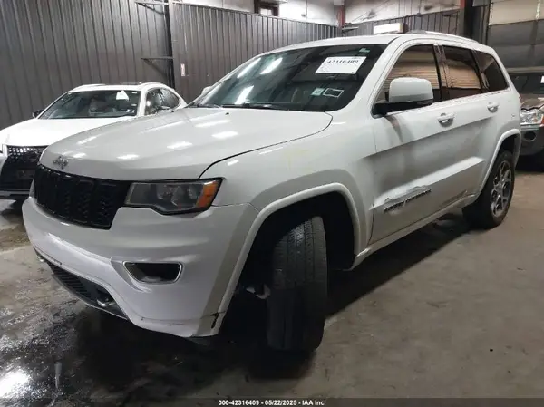1C4RJFBG0JC263185 2018 JEEP GRAND CHEROKEE - Image 2
