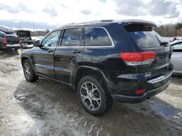 1C4RJFBG0JC288278 2018 JEEP GRAND CHEROKEE - Image 2
