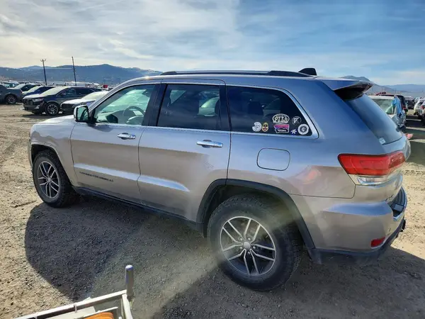 1C4RJFBG0JC294081 2018 JEEP GRAND CHEROKEE - Image 2