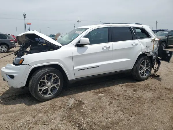 1C4RJFBG0JC332263 2018 JEEP GRAND CHEROKEE - Image 1