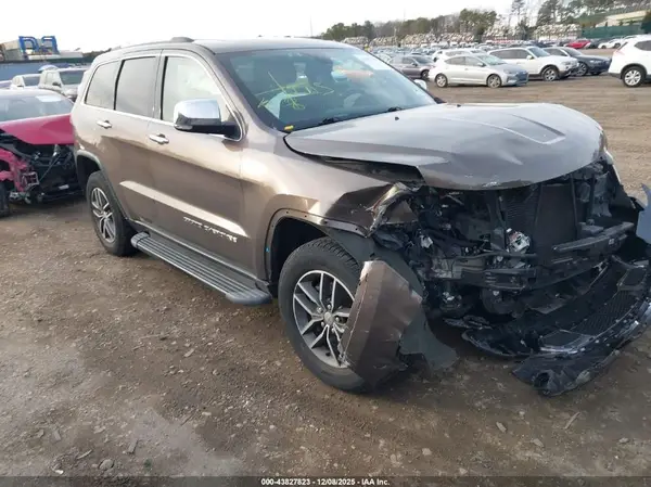 1C4RJFBG0JC336992 2018 JEEP GRAND CHEROKEE - Image 1