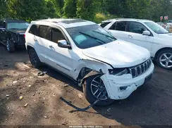 1C4RJFBG0JC358670 2018 JEEP GRAND CHEROKEE